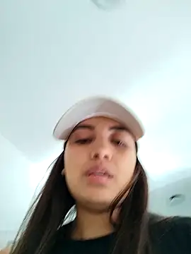 aisha es online show from 02/26/26, 09:26