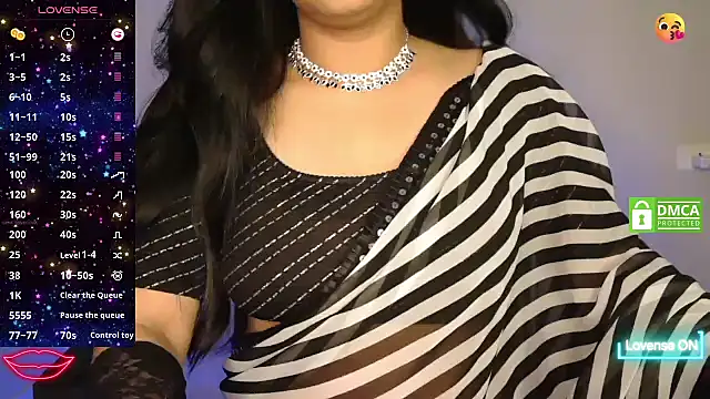 Goddes Queen online show from 11/21/25, 03:00