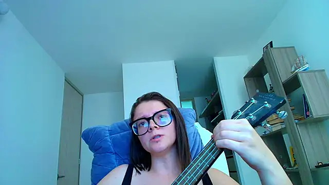 Arya starrk online show from 09/13/25, 04:29