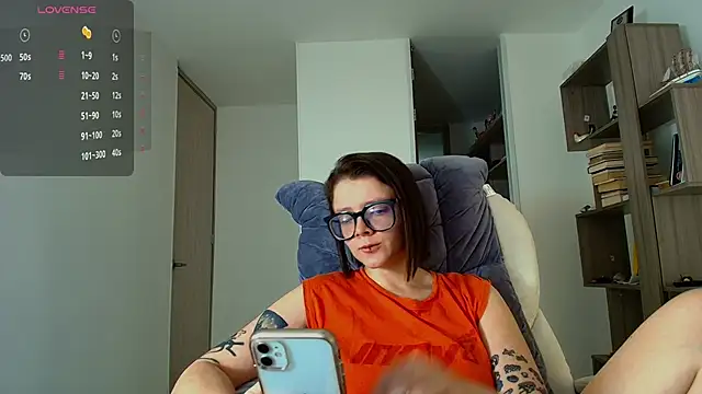 Arya starrk online show from 10/15/25, 02:36