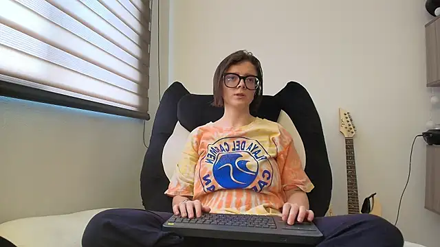 Snapshot of Arya_starrk chatting on 01/08/26, 02:34 Arya starrk online show from 01/08/26, 02:34