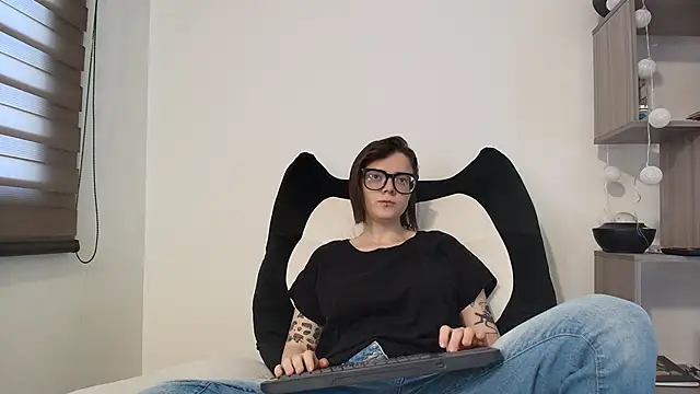 Arya starrk online show from 03/13/26, 02:22