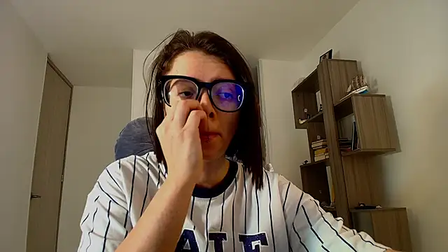 Arya starrk online show from 11/10/25, 02:11