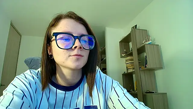 Arya starrk online show from 09/11/25, 03:12