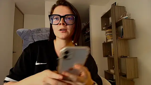 Arya starrk online show from 10/06/25, 02:40