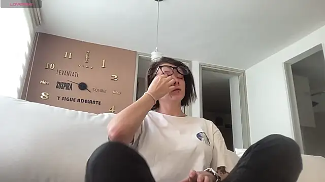 Arya starrk online show from 03/23/26, 04:40