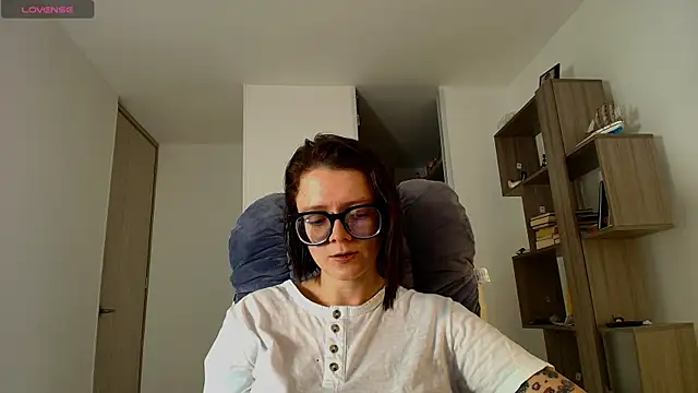 Arya starrk online show from 11/21/25, 03:11