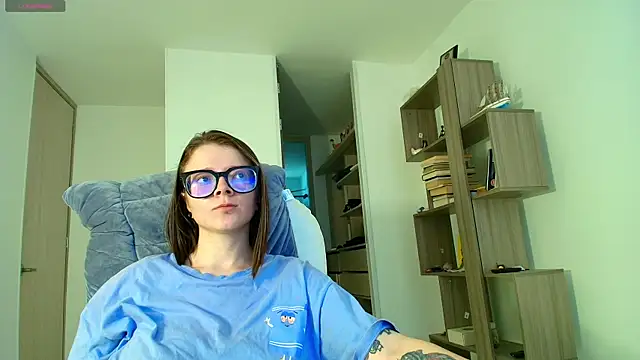 Arya starrk online show from 09/15/25, 01:22