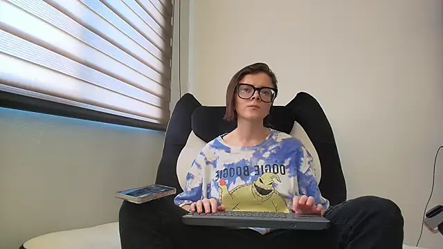 Snapshot of Arya_starrk chatting on 01/07/26, 02:44 Arya starrk online show from 01/07/26, 02:44