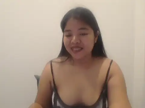 Snapshot of ThaiBootty chatting on 06/19/26, 10:04 ThaiBootty online show from 06/19/26, 10:04