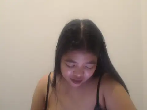 Snapshot of ThaiBootty chatting on 07/03/26, 12:28 ThaiBootty online show from 07/03/26, 12:28