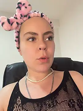 Stoned-baby69 online show from 06/14/26, 04:52