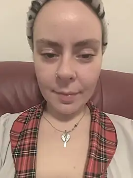 Stoned-baby69 online show from 12/14/25, 09:31