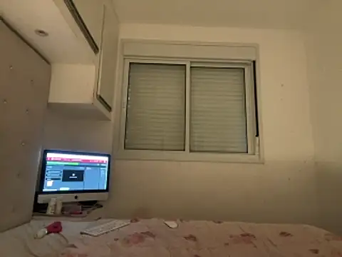 SabrinaRussel online show from 02/04/26, 04:02