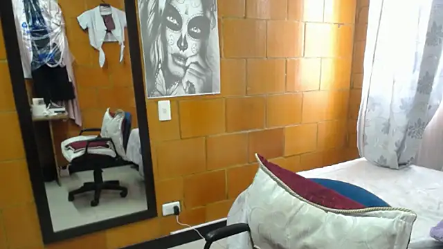 charlote temple online show from 10/14/25, 01:45