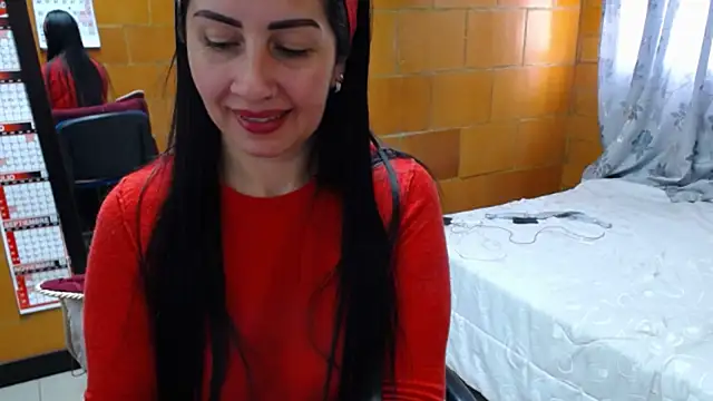 Snapshot of charlote_temple chatting on 07/02/26, 01:28 charlote temple online show from 07/02/26, 01:28