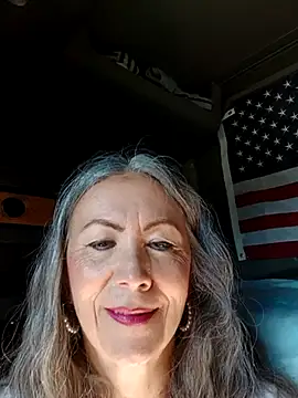 Snapshot of EvaRobinson chatting on 03/20/25, 02:32 EvaRobinson online show from 03/20/25, 02:32