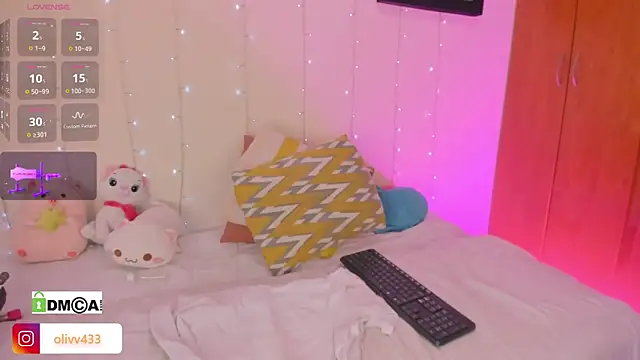 olivia  s online show from 06/03/26, 02:45