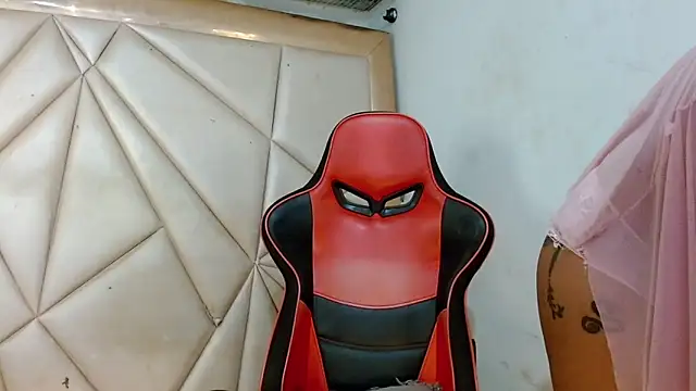 sweet brunettex lovingyou online show from 03/12/26, 05:55