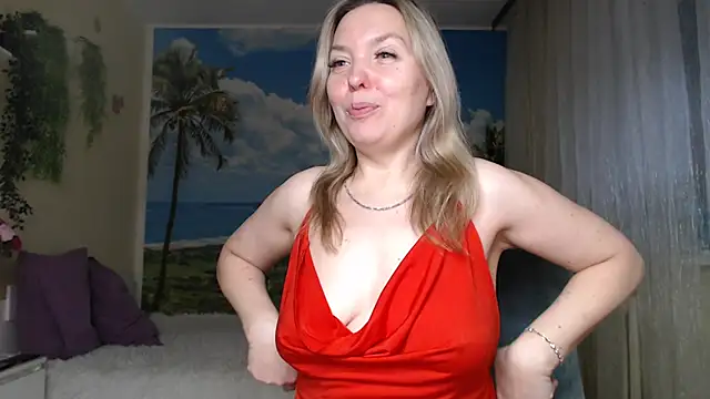 soaring love online show from 11/18/25, 05:00