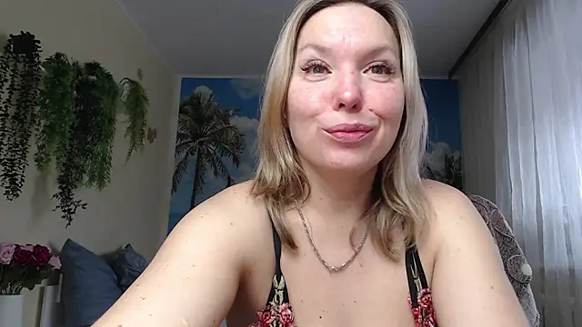 soaring love online show from 03/11/25, 04:41