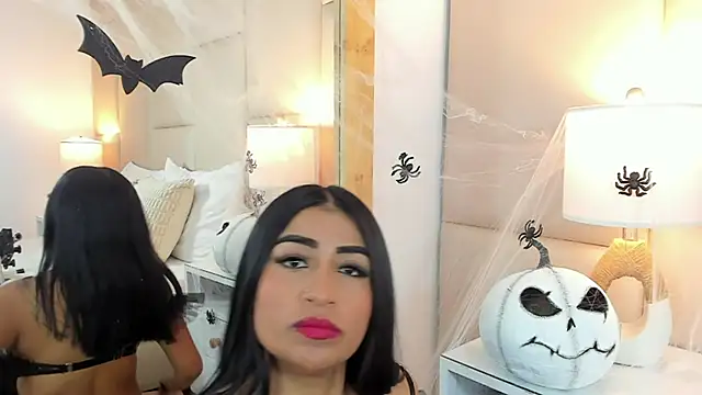 AntoniaRoss  online show from 10/15/25, 01:41