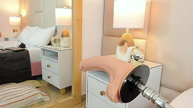 AntoniaRoss  online show from 03/18/25, 07:55