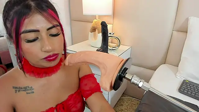 AntoniaRoss  online show from 02/14/25, 12:19