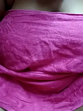 DEPALI09 online show from 10/19/25, 07:38