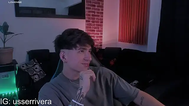 Thomass clark online show from 09/13/25, 02:11