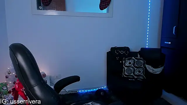 Thomass clark online show from 12/22/24, 01:12