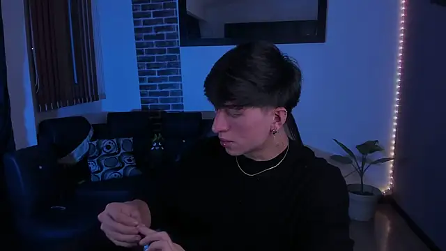 Thomass clark online show from 02/18/26, 01:03