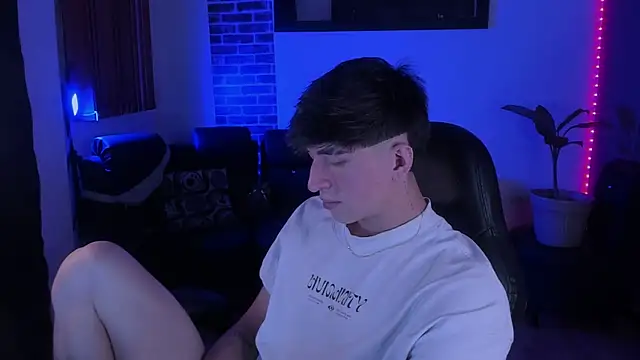 Thomass clark online show from 02/21/26, 01:07