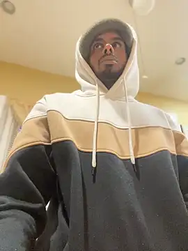 Snapshot of dingoding chatting on 03/20/25, 11:23 dingoding online show from 03/20/25, 11:23