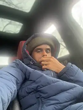 Snapshot of dingoding chatting on 02/28/25, 09:44 dingoding online show from 02/28/25, 09:44