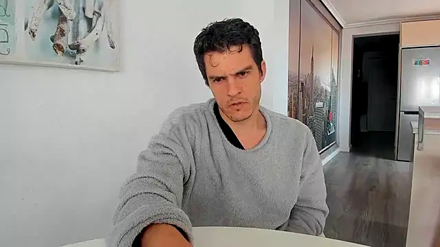 HeteroOli online show from 03/02/25, 11:52