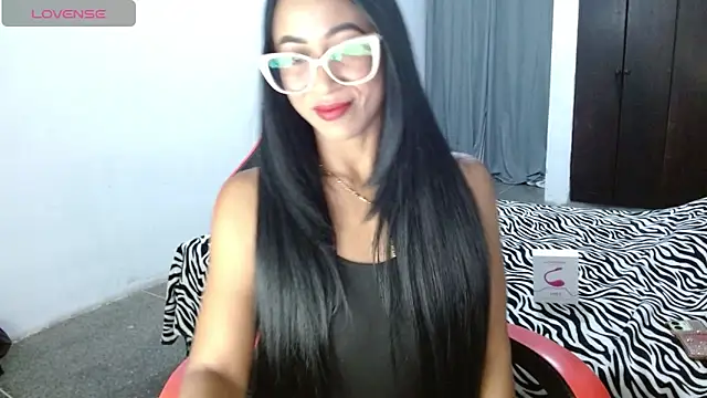 Emiliklauss22 online show from 03/15/26, 07:37