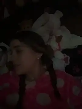 ShelbyHagen online show from 11/03/25, 03:12