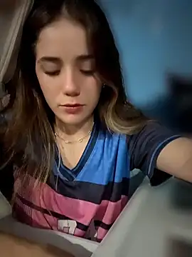 ShelbyHagen online show from 04/13/26, 12:03