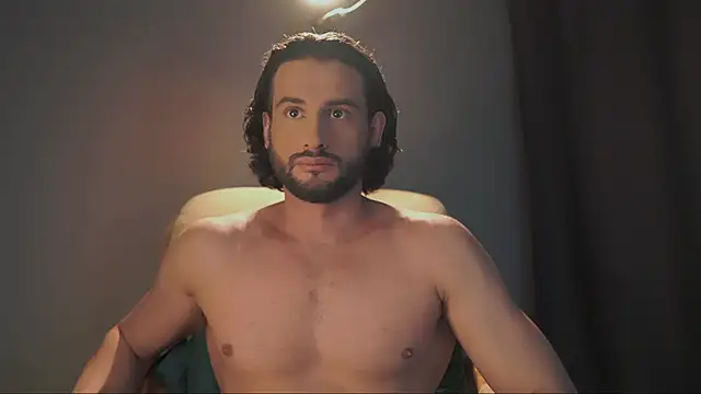 Snapshot of Keen___Luckystrike chatting on 01/17/26, 08:29 Keen Luckystrike online show from 01/17/26, 08:29