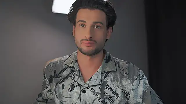 Keen   Luckystrike online show from 02/08/25, 08:42