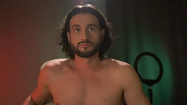 Keen   Luckystrike online show from 10/05/25, 10:06