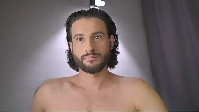 Snapshot of Keen___Luckystrike chatting on 02/05/26, 03:24 Keen Luckystrike online show from 02/05/26, 03:24