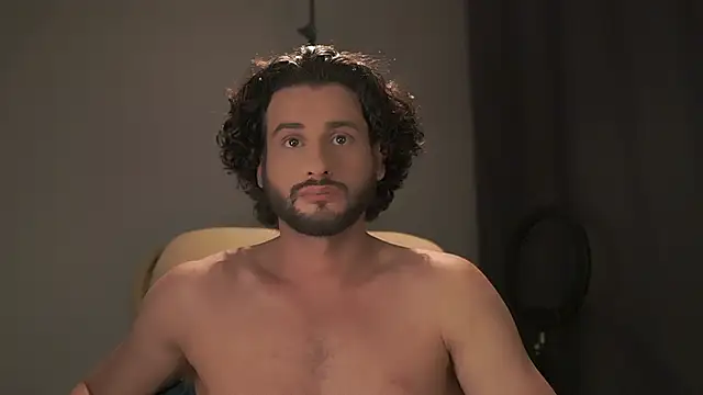 Keen   Luckystrike online show from 12/05/25, 06:17