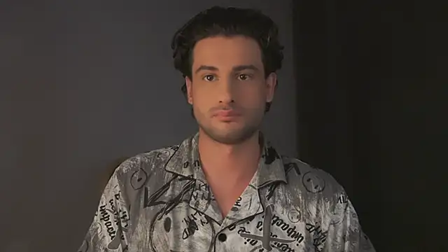 Keen   Luckystrike online show from 03/07/25, 10:54