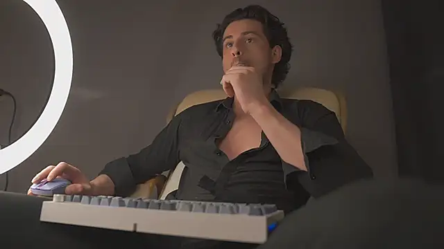 Keen   Luckystrike online show from 03/22/25, 01:54