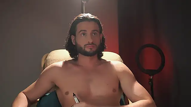 Keen   Luckystrike online show from 10/24/25, 11:59