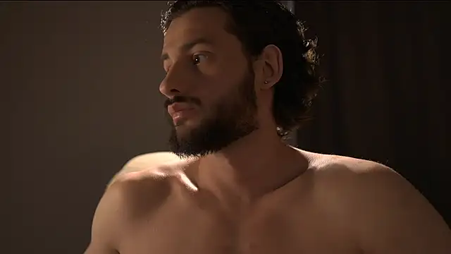 Keen   Luckystrike online show from 04/11/26, 07:45