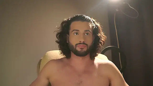 Keen   Luckystrike online show from 11/11/25, 09:31