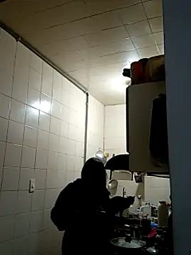 kelly dirty  online show from 05/11/26, 06:15